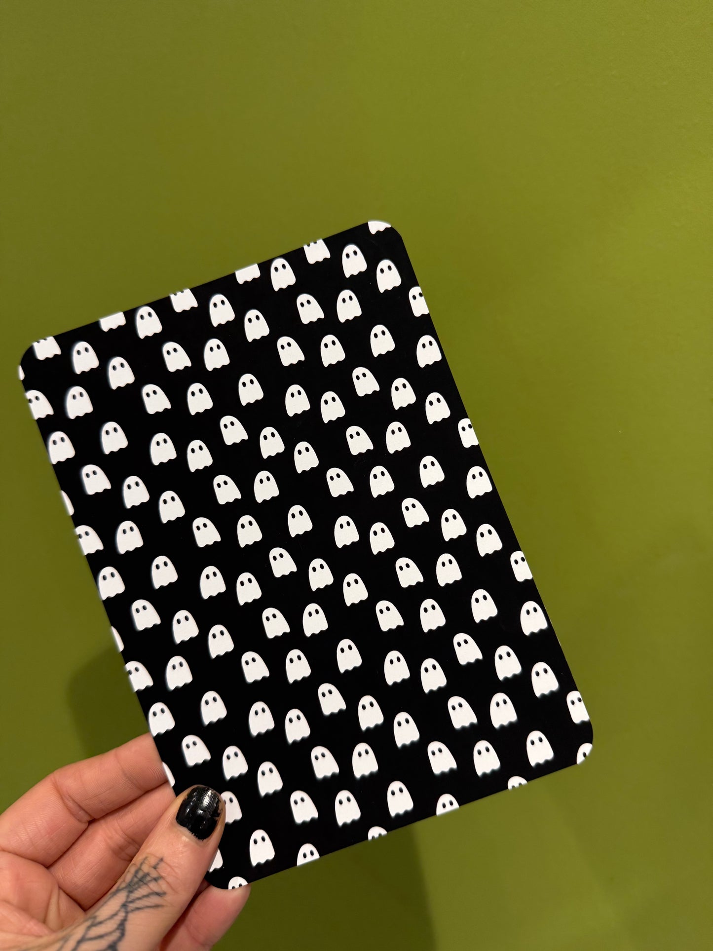 Halloween Ghosts - Kindle Insert