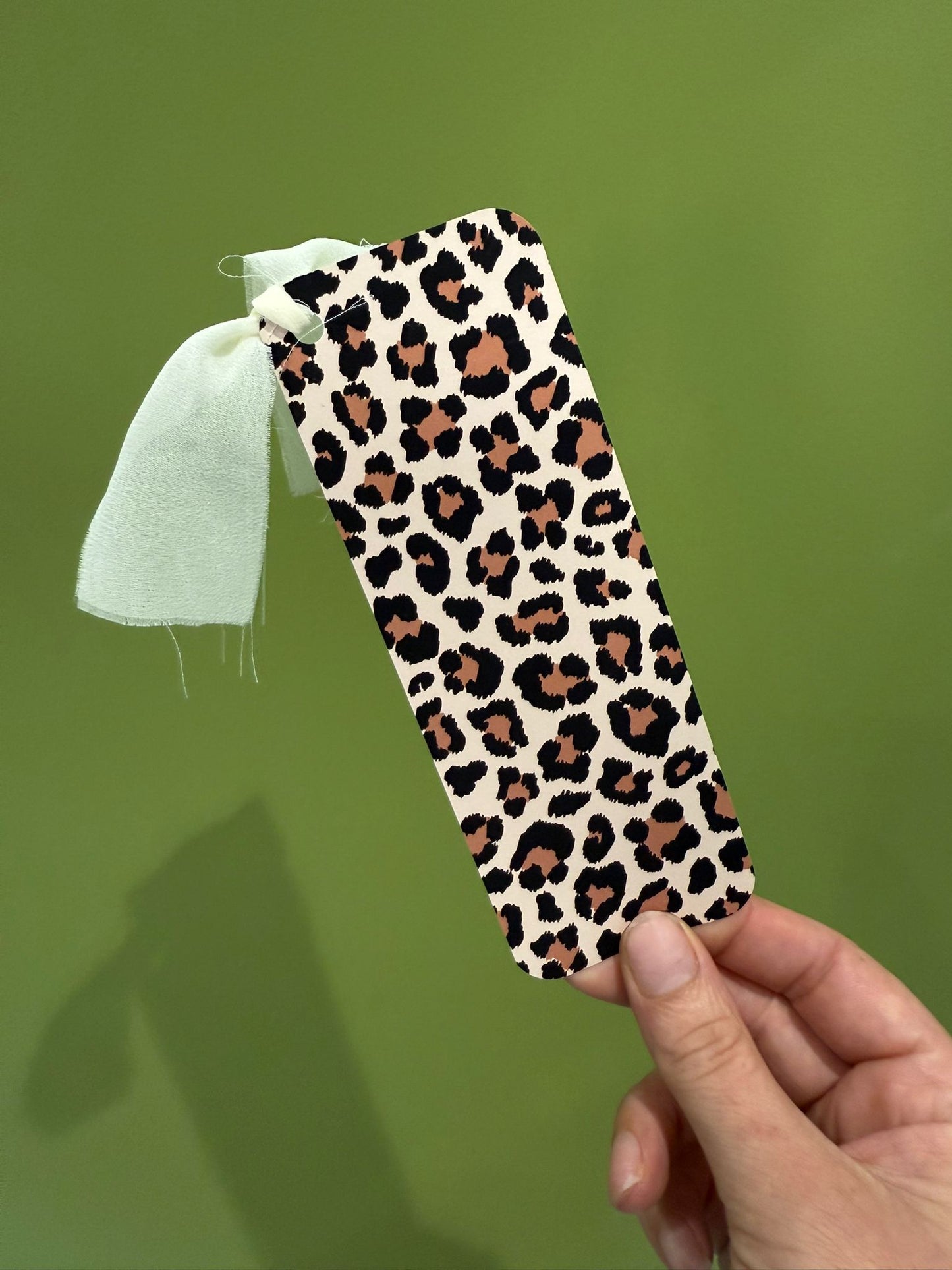 Ribbon Leopard - Bookmark