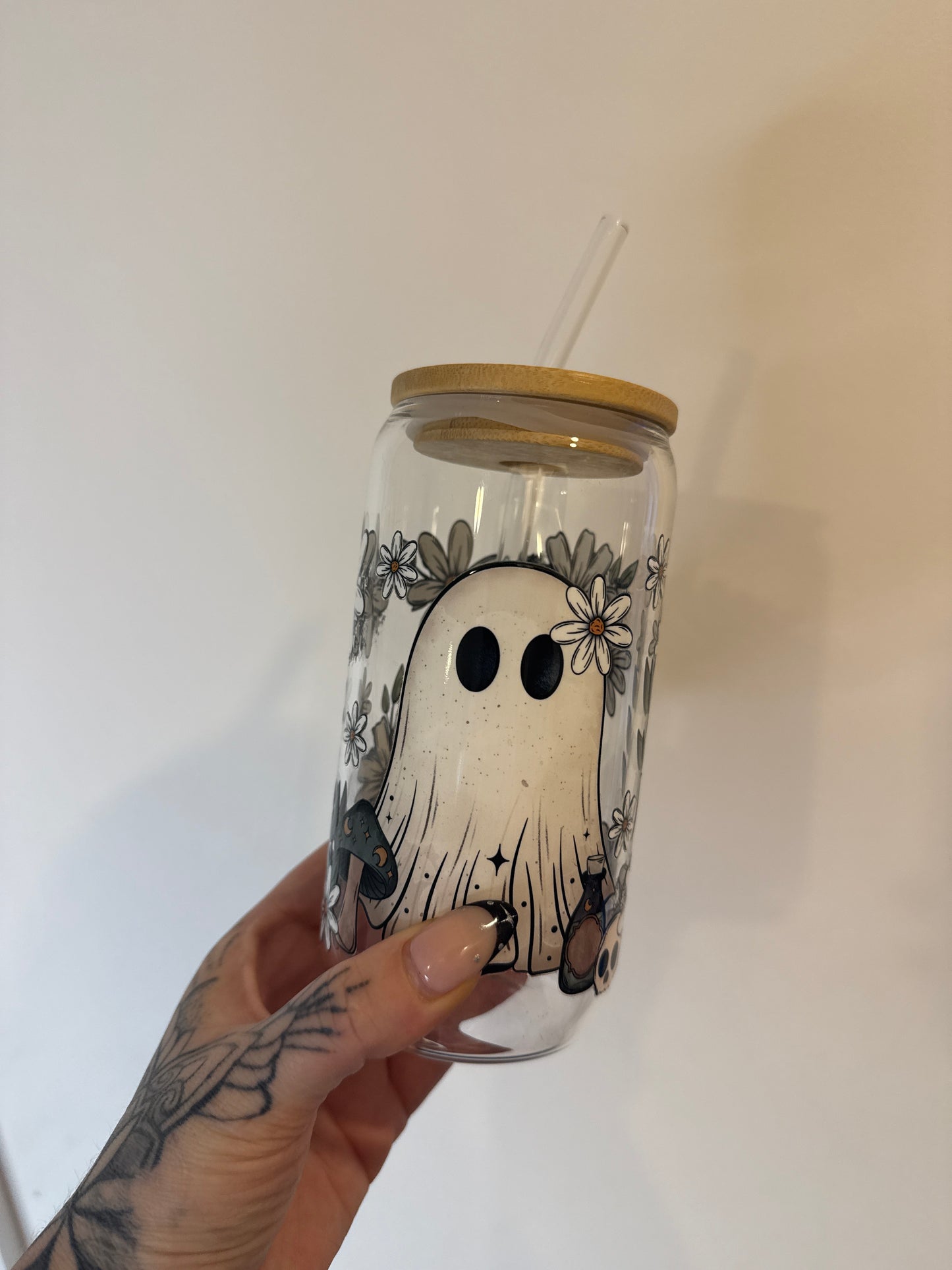 Daisy Ghosts - 16oz Glass Tumbler