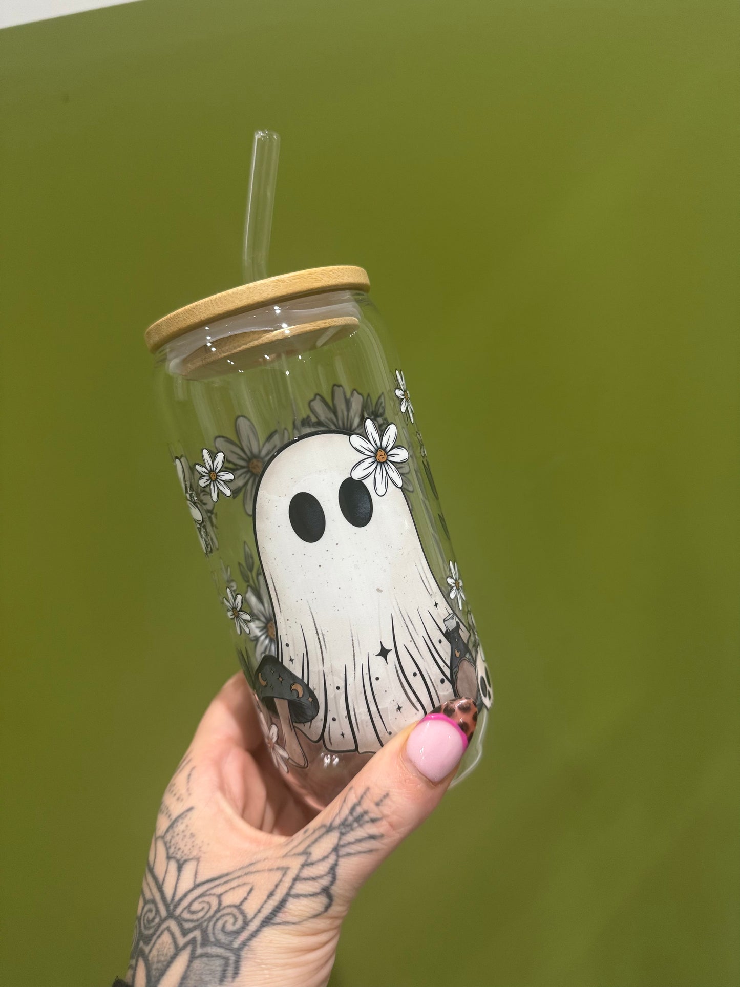 Daisy Ghosty - 16oz Glass Tumbler